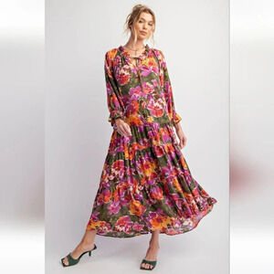 New Easel Green Floral Long Sleeve Maxi Dress